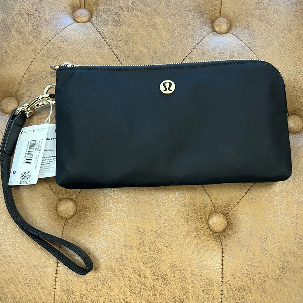 Lululemon Now and Always Pouch